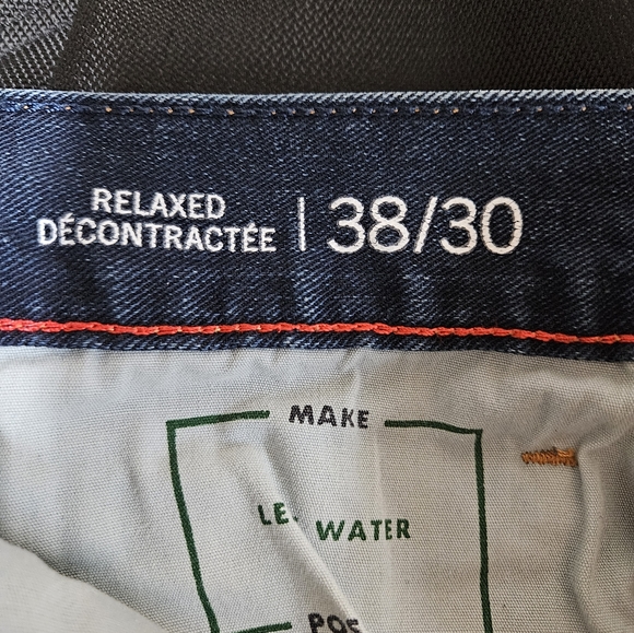 Tommy Jeans - Picture 3 of 3